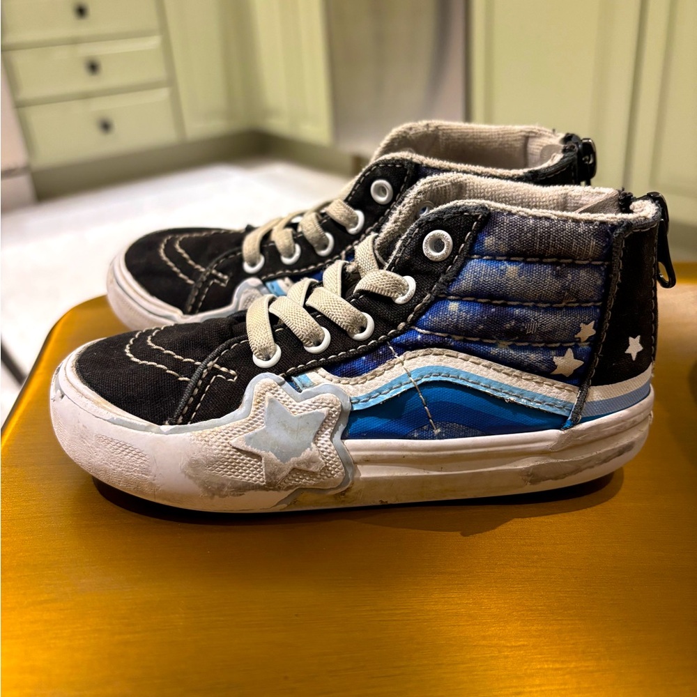 Vans toddler SK8 hi top with glow in the dark details